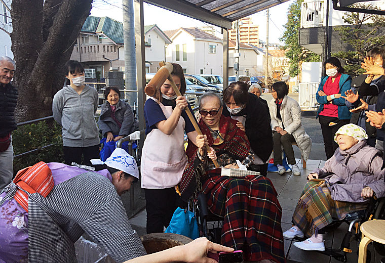 看護小規模多機能型居宅介護 ナーシングホームゆらりん